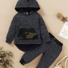 Toddler Boy's Camo Hoodie & Sweatpants Set for Spring Fall