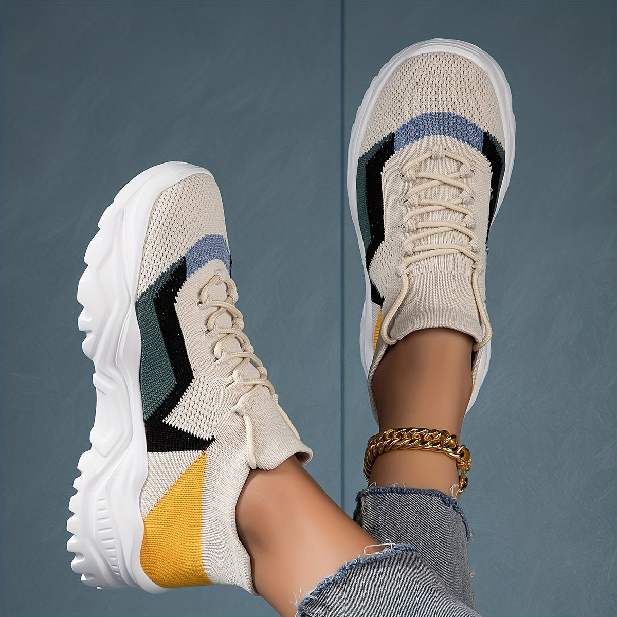 Women's Lightweight Running Sneakers Lace up Front Shoes