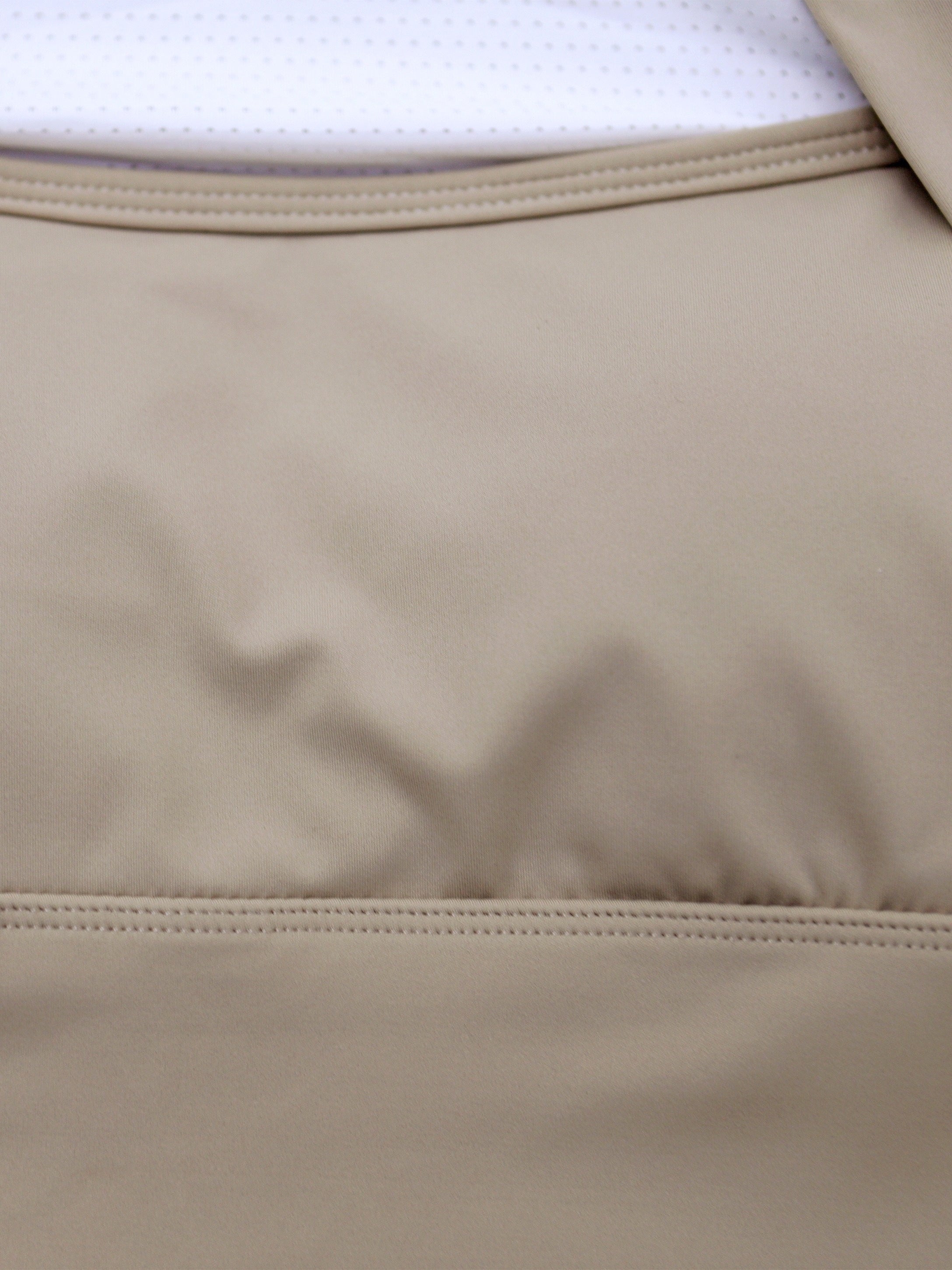 Slimming Long Sleeves Sports Top with Chest Pads