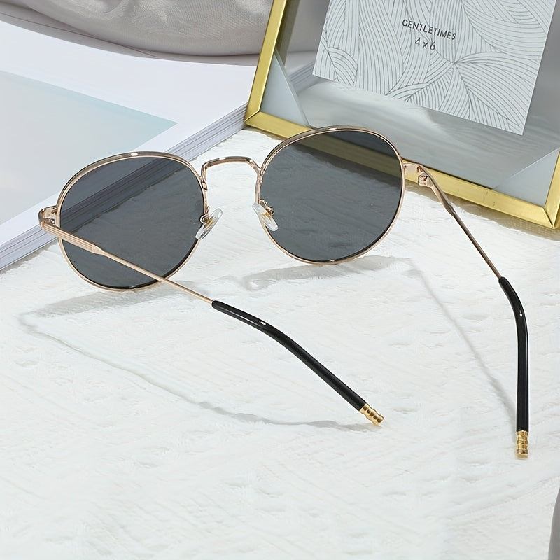 Men's UV Protection Sunglasses for Travel with Case