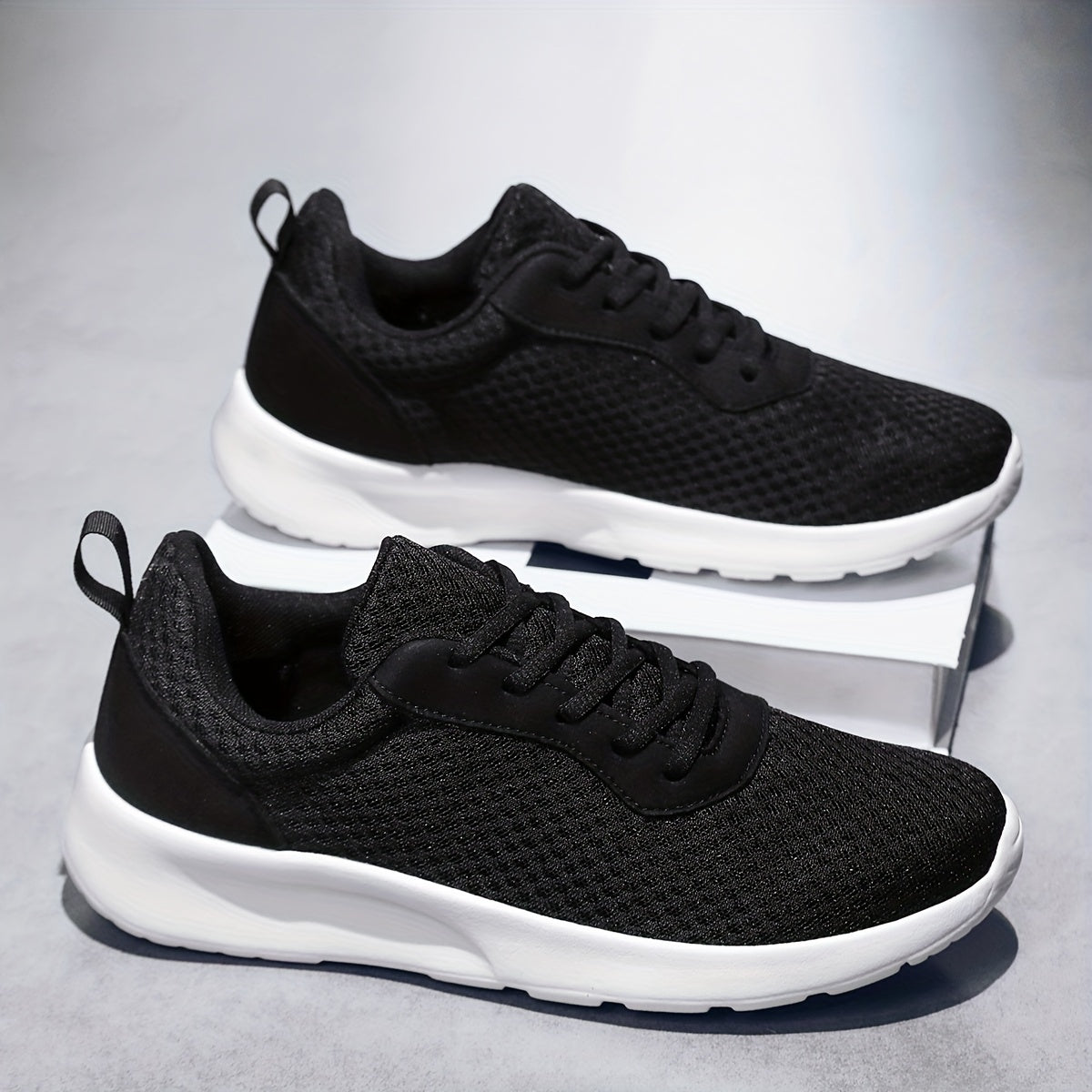 Soft Thick Bottom Mesh Breathable Flying Woven Shoes