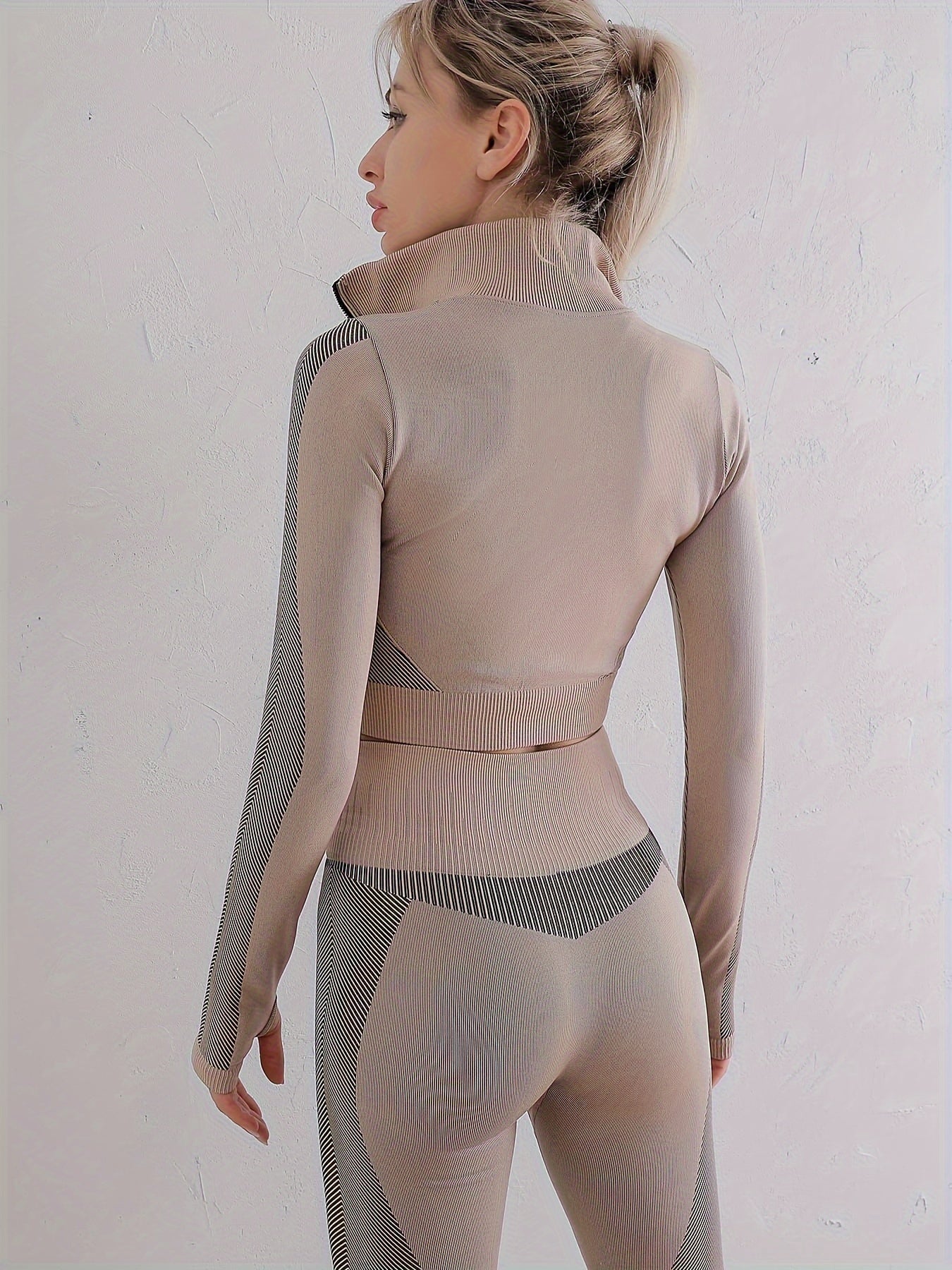 Yoga Workout Set Long Sleeve Jacket & Leggings Suit Women's Activewear