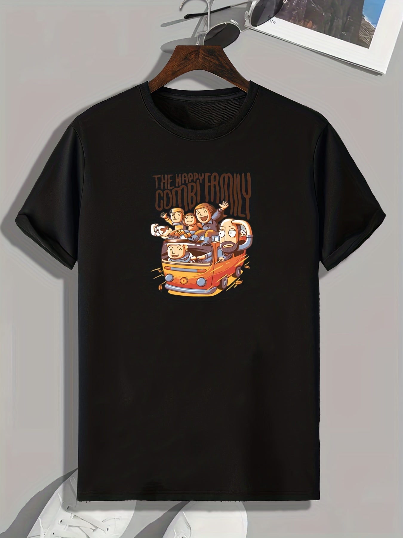 Happy Family Print Men's Comfy T shirt for Outdoor Summer