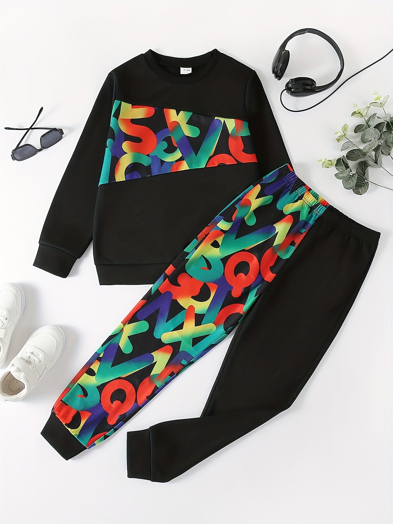 Boy's 2pcs Cartoon Letter Camo Sweatshirt & Sweatpants Set