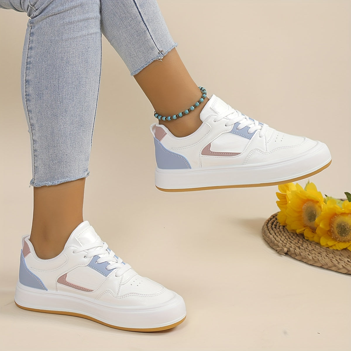 Women's Colorblock Flatform Sneakers Low Round Toe Lace Up Trainers