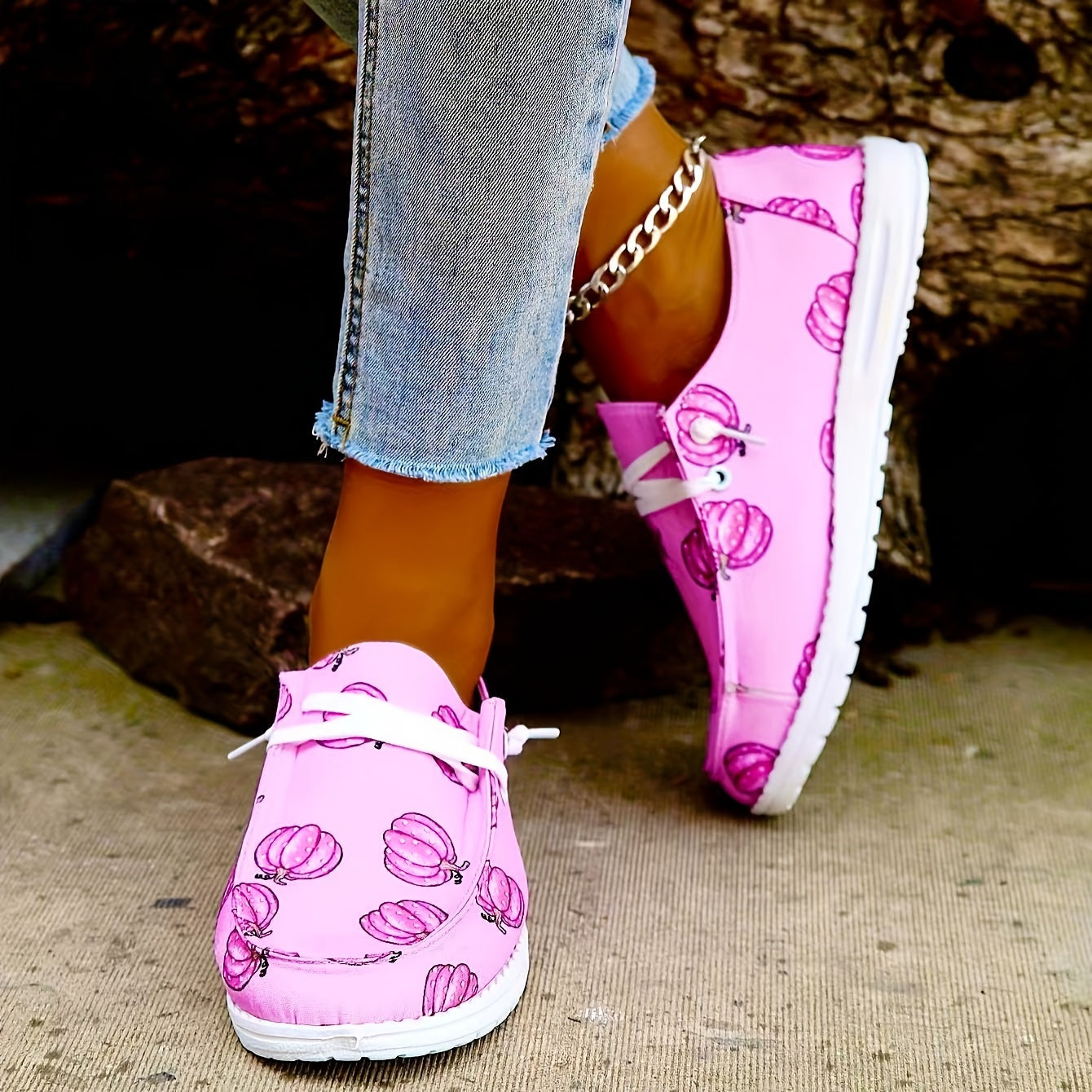 Women's Pumpkin Printed Canvas Shoes Low Round Toe Halloween Shoes