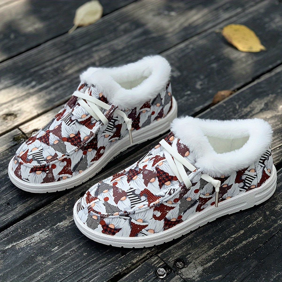 Women's Santa Print Snow Boots Christmas Style Lace-up Flats