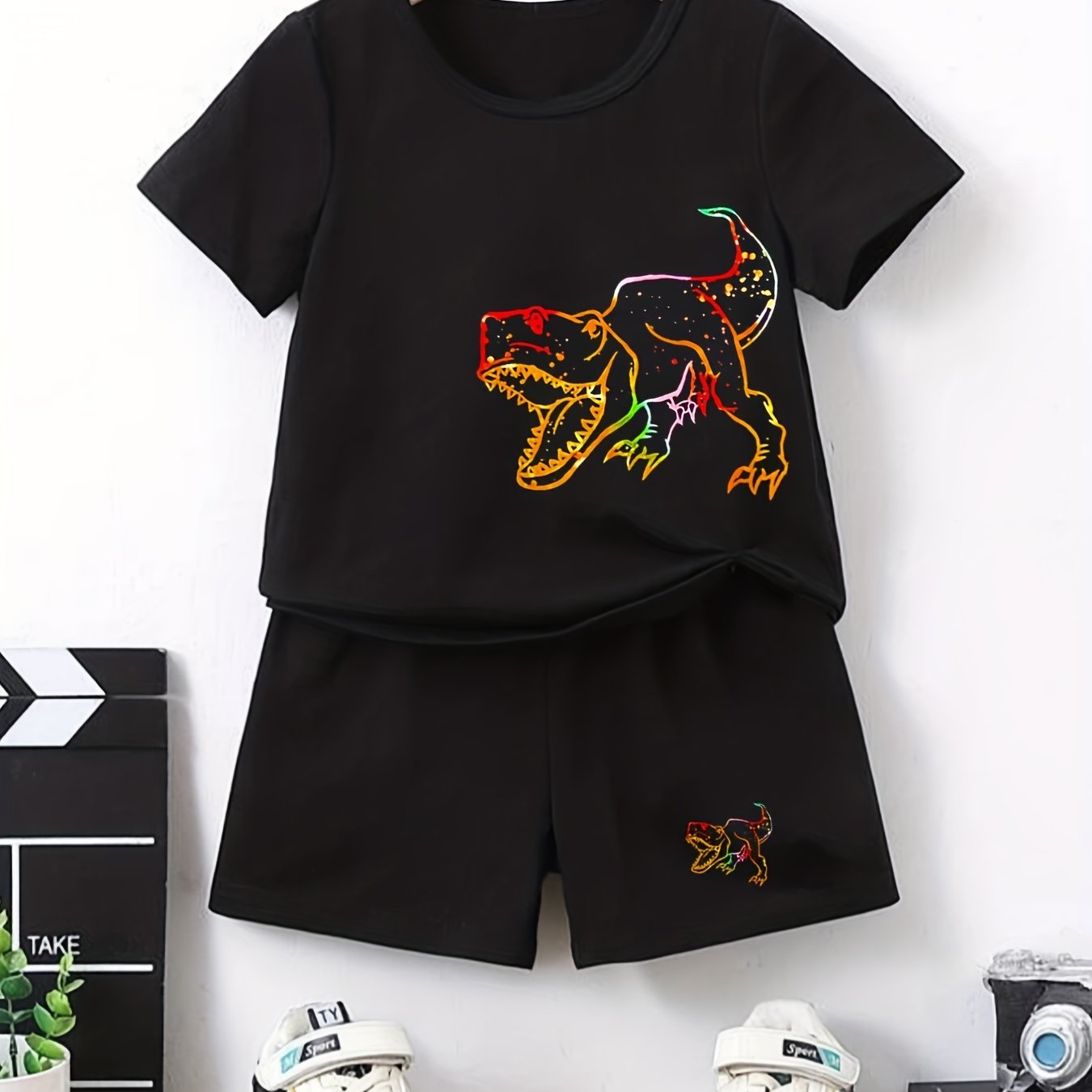 Boys Dinosaur Graphic Casual Outfit Round Neck T shirt & Shorts