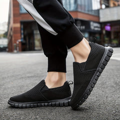 Men's Slip on Sneakers Lightweight Athletic Shoes