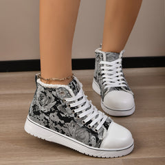 Women's Raw Trim Lightweight Canvas Shoes Non-slip Board Retro Sports Sneakers