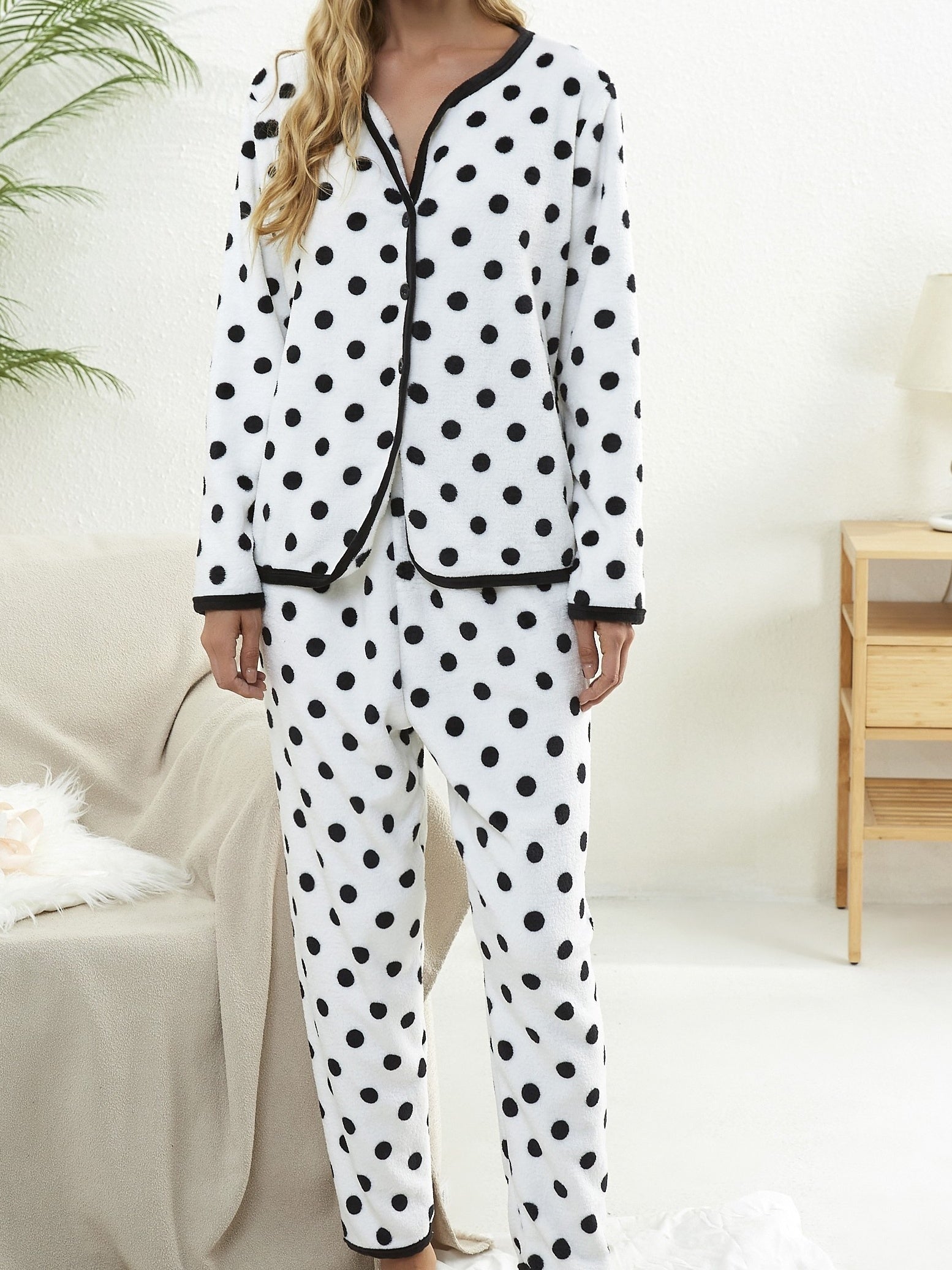Polka Dot Pajama Set Long Sleeve Top & Elastic Waistband Pants Women's Sleepwear