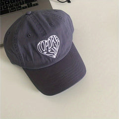 Unisex Sunshade Adjustable Baseball Cap Embroidered Love Heart
