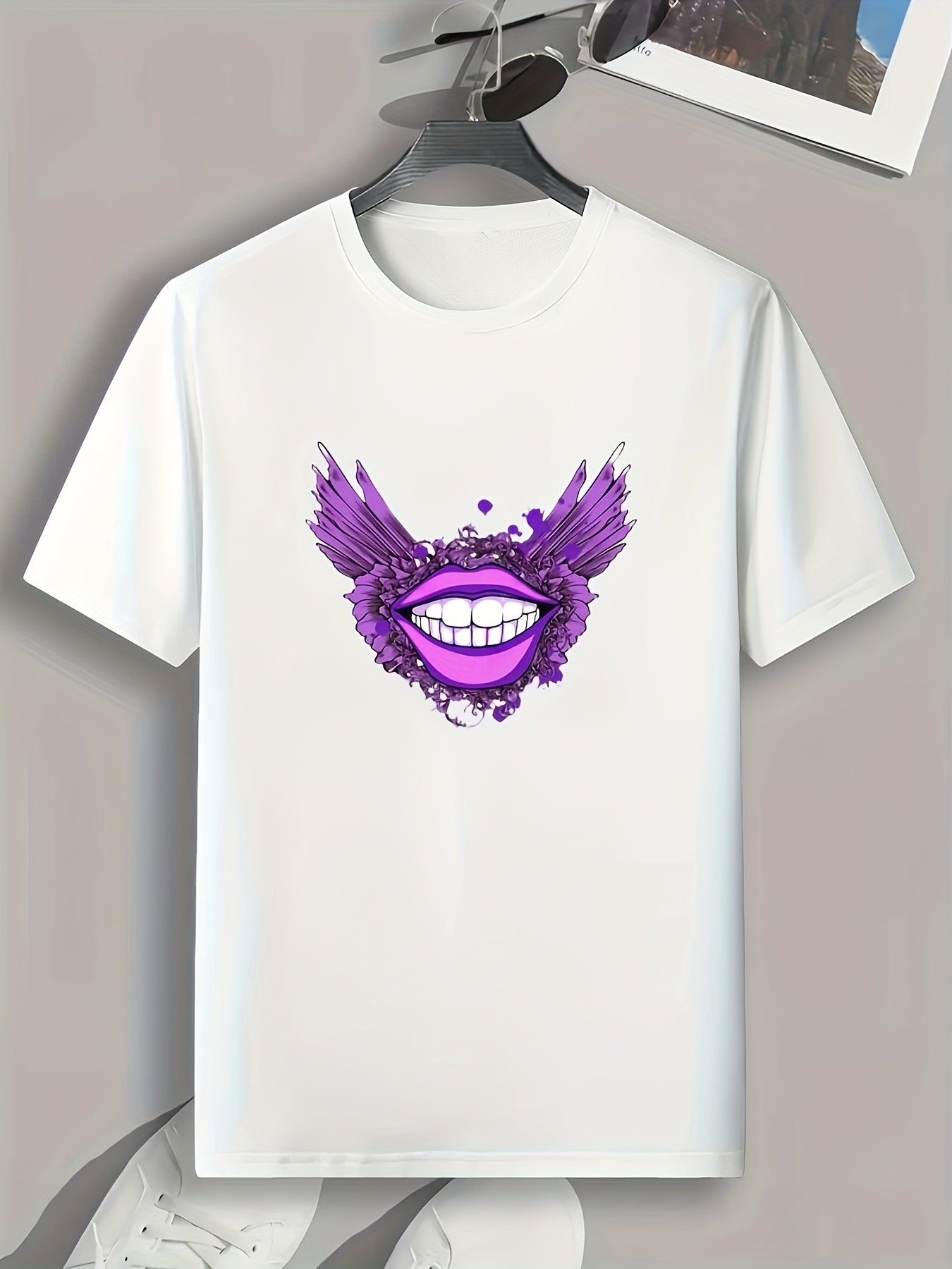 Purple Mouth Print Men's Graphic T shirt for Summer