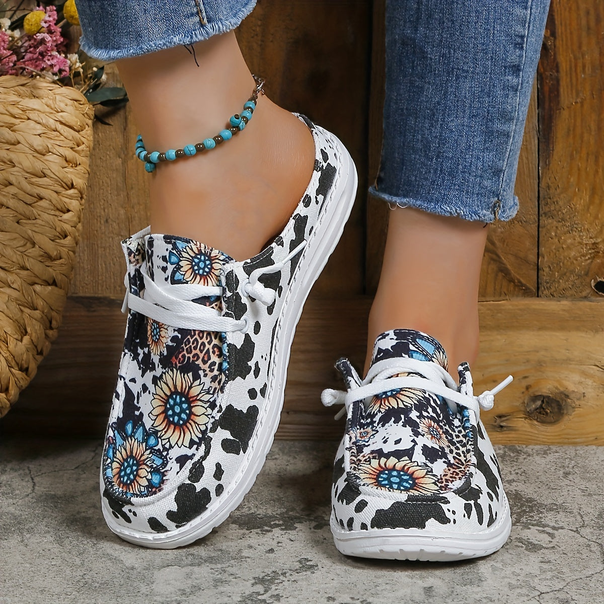 Women's Sunflower Print Canvas Shoes Low Top Mules Sneakers