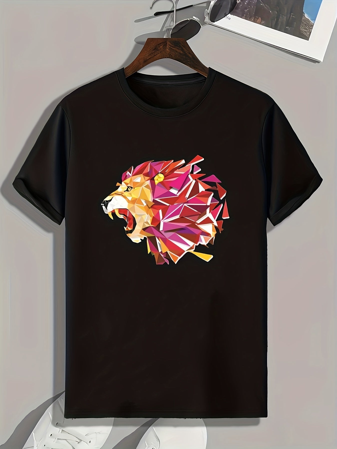 Lion Pattern Print Men's Sports T-shirt - Fitness Activities Gift