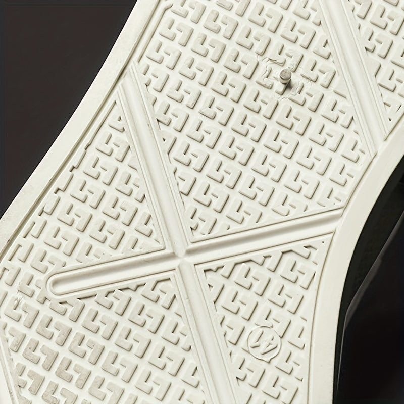 Men's Breathable Skate Shoes Non Slip Sneakers for Youth
