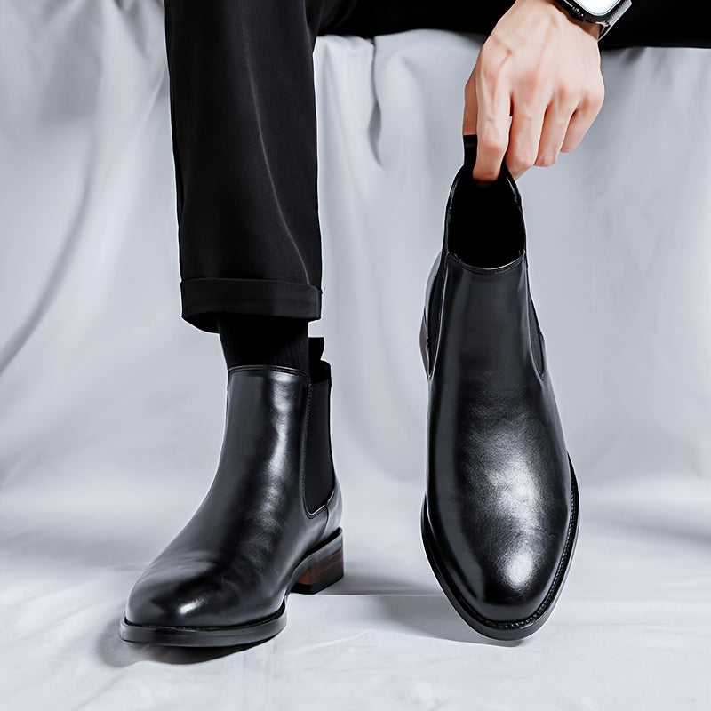 Men's Pointed Toe Chelsea Boots for Outdoor Wear