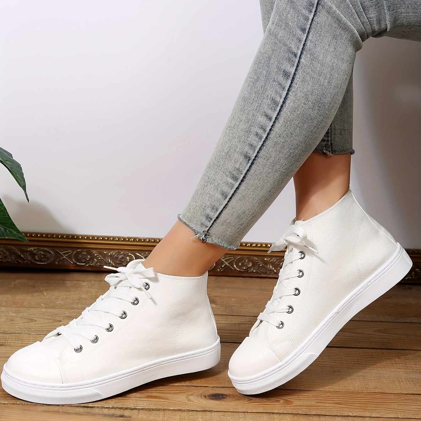 Women's High Top Canvas Shoes Lace Up Sneakers Casual Flat Walking Shoes