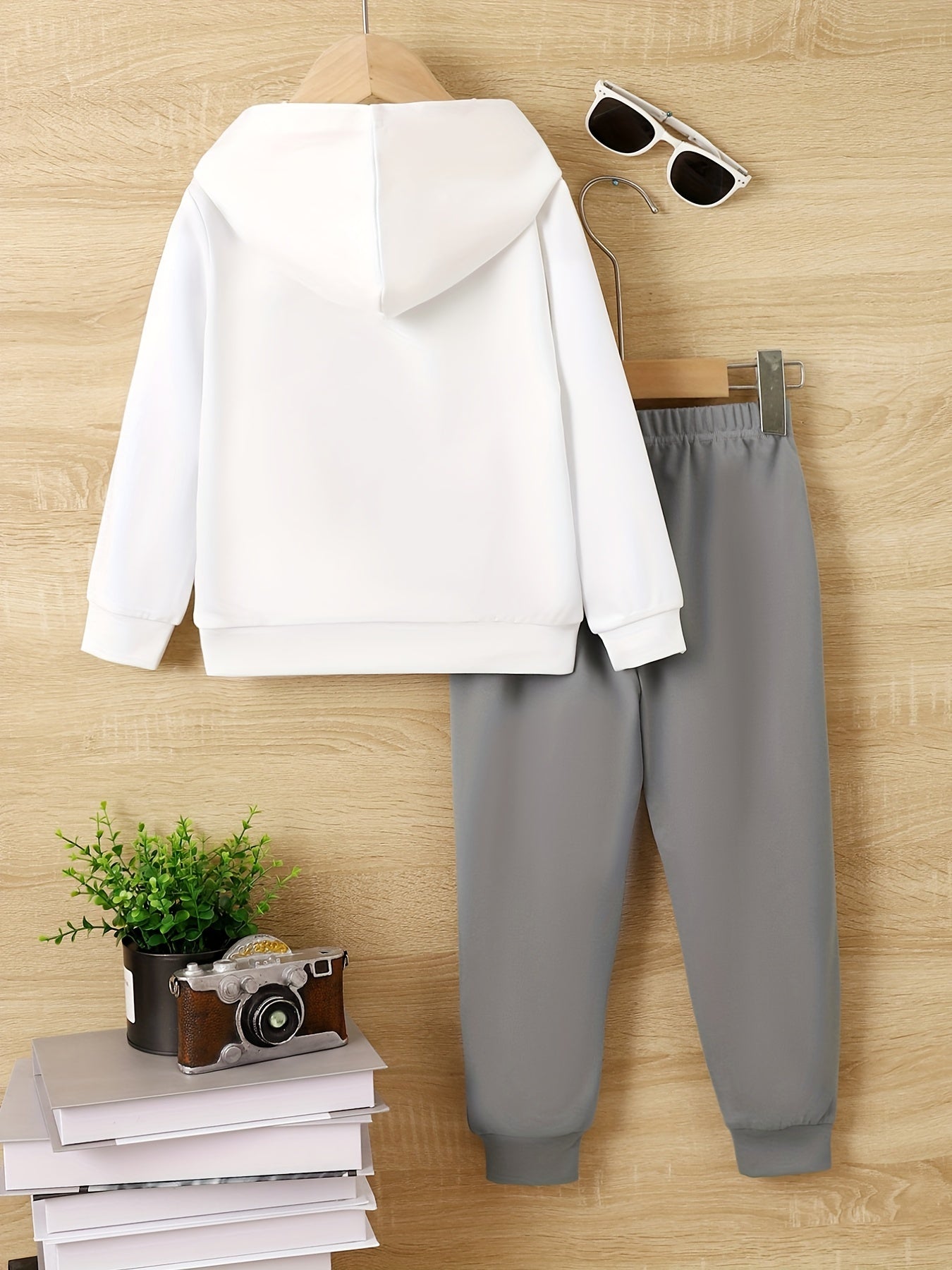 Boy's STAY AWESOME 2pcs Hoodie & Sweatpants Set Fall