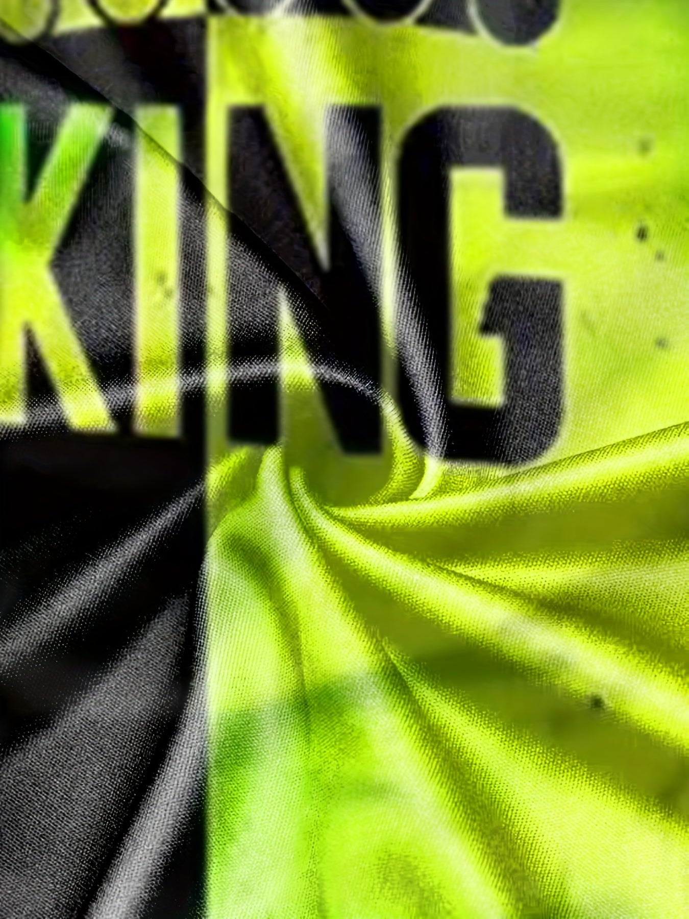 Men's Block King Graphic T Shirt & Stretch Shorts Set