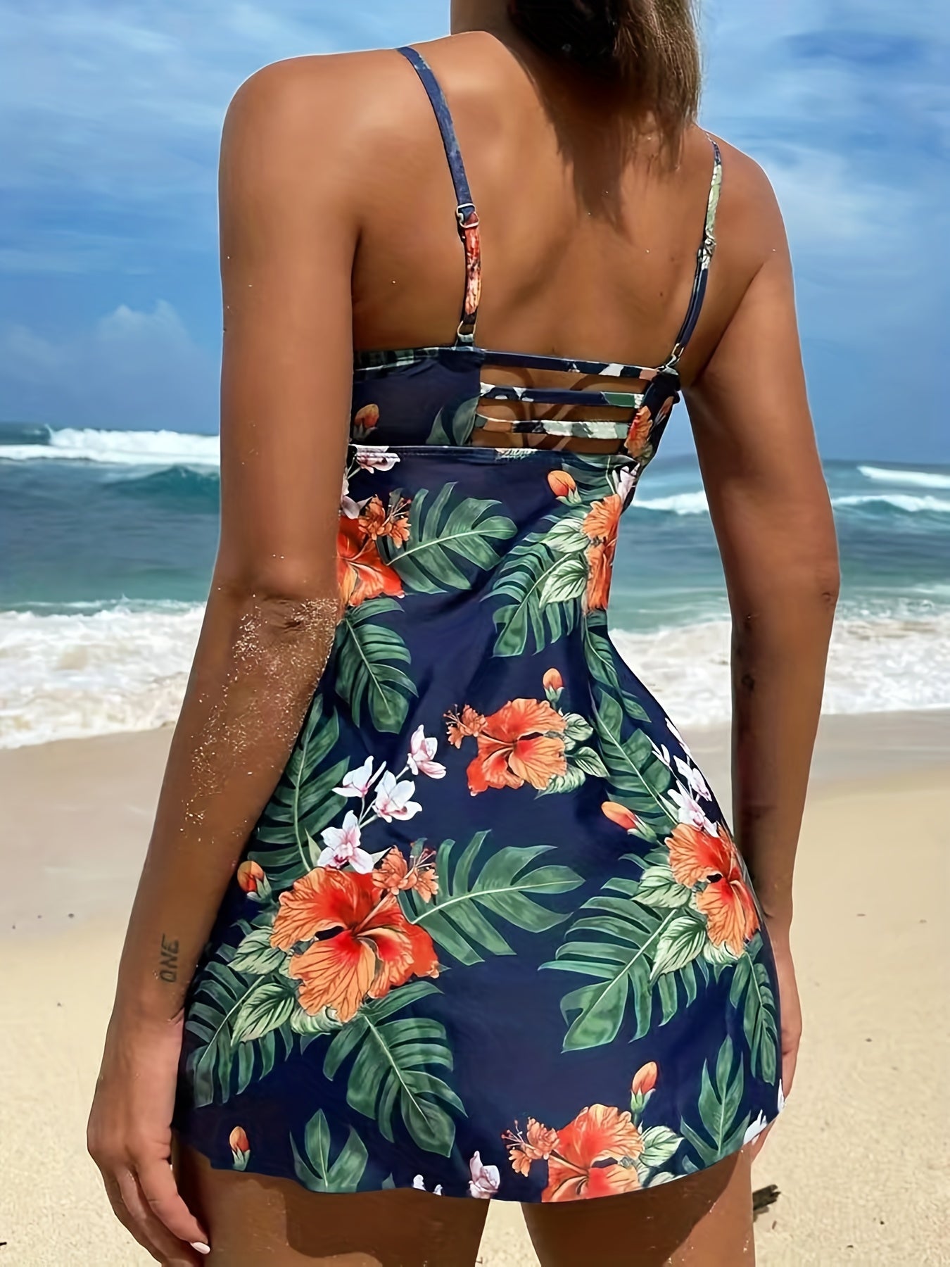 Tropical Floral Print Strappy 2 Piece Tankini V Neck Stretchy Swimsuit
