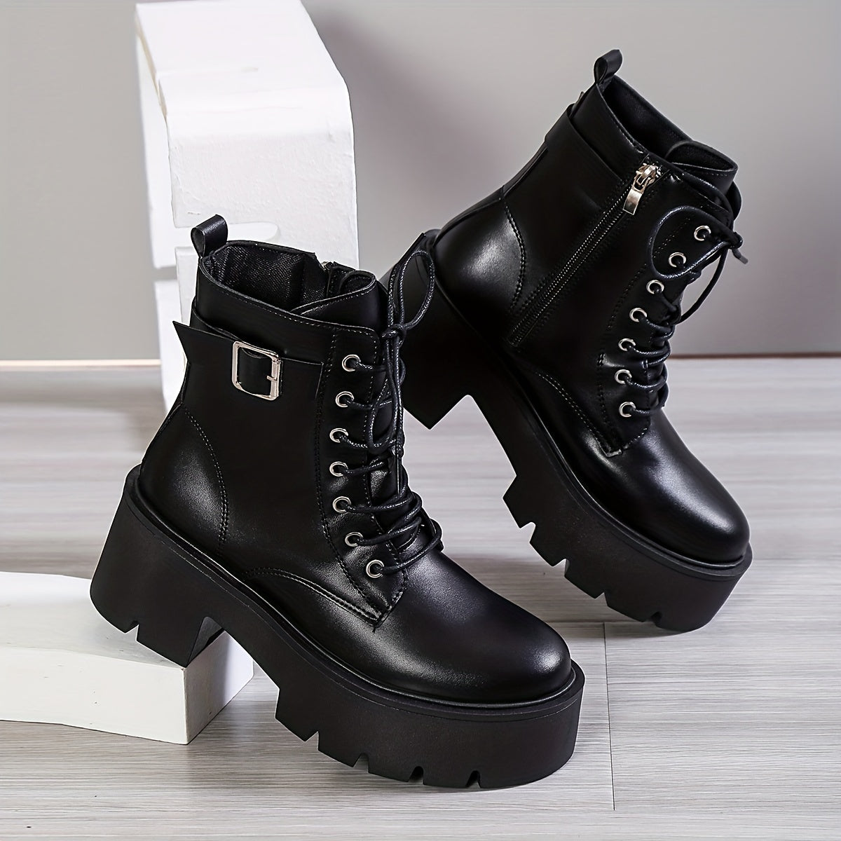 Women's Platform Combat Boots Lace Up Chunky Heel Ankle Boots