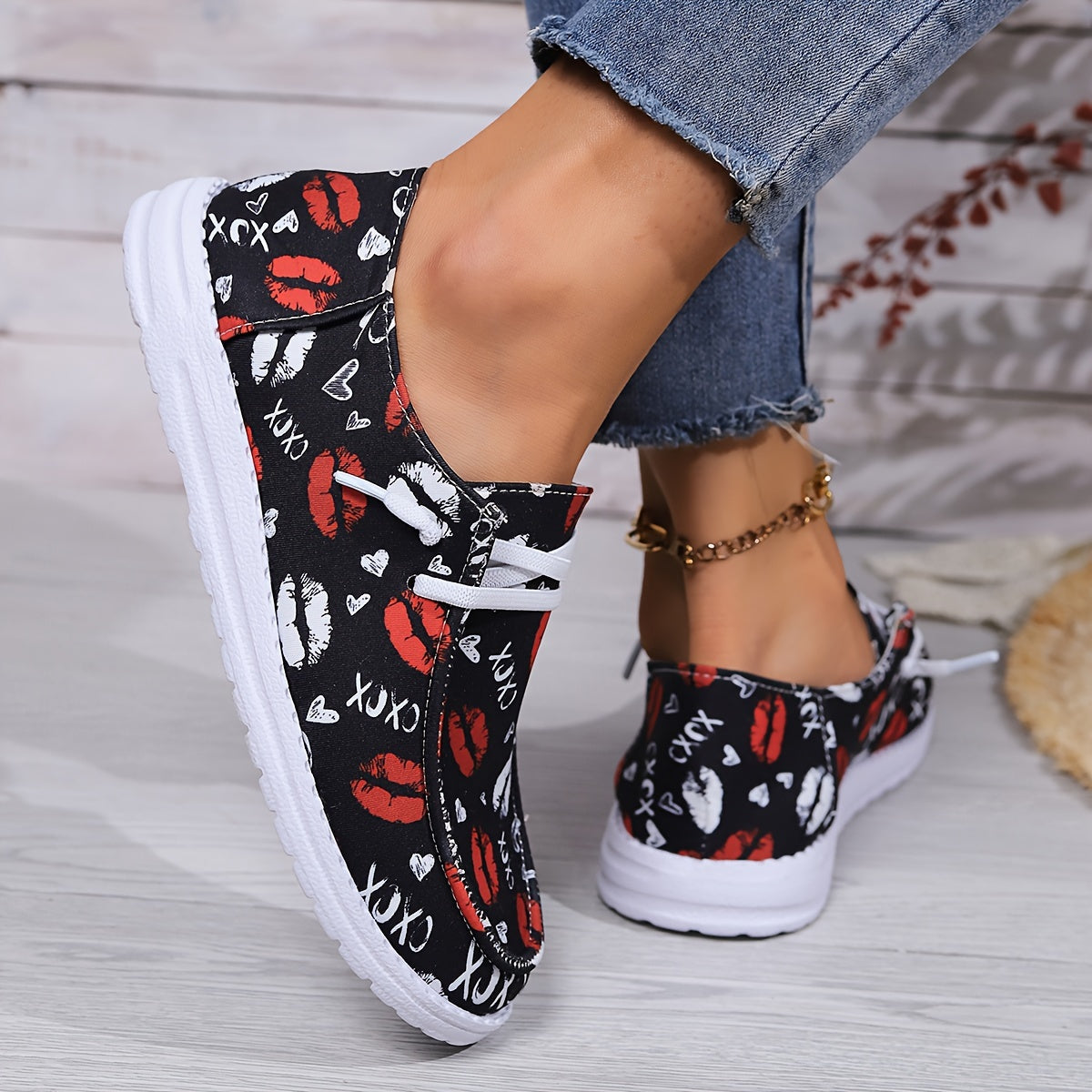 Women's Patterned Skate Shoes Flat Lace up Canvas Shoes