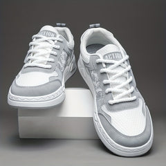 Men's Low Top Lace Up Skate Shoes Wear resistant Non Slip Sneakers