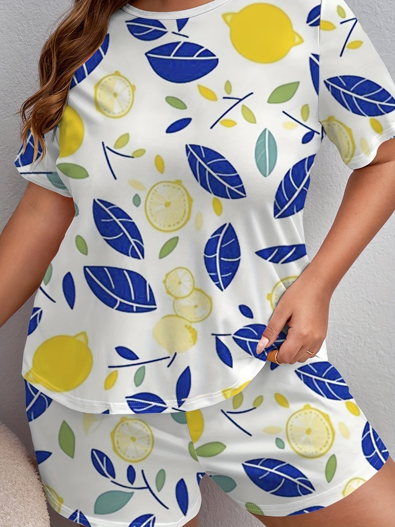 Plus Size Lemon Print Tee & Shorts Lounge Set