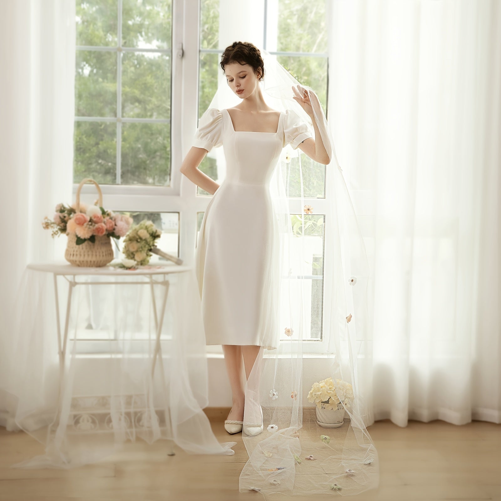Polyester Bridal Veil with Colorful Flowers for Outdoor Wedding Theme