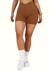 V Cut Waist Seamless Yoga Shorts Slim Fit