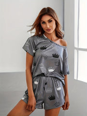 Crown Print Pajama Set Crew Neck Short Sleeve Top & Elastic Waistband Shorts