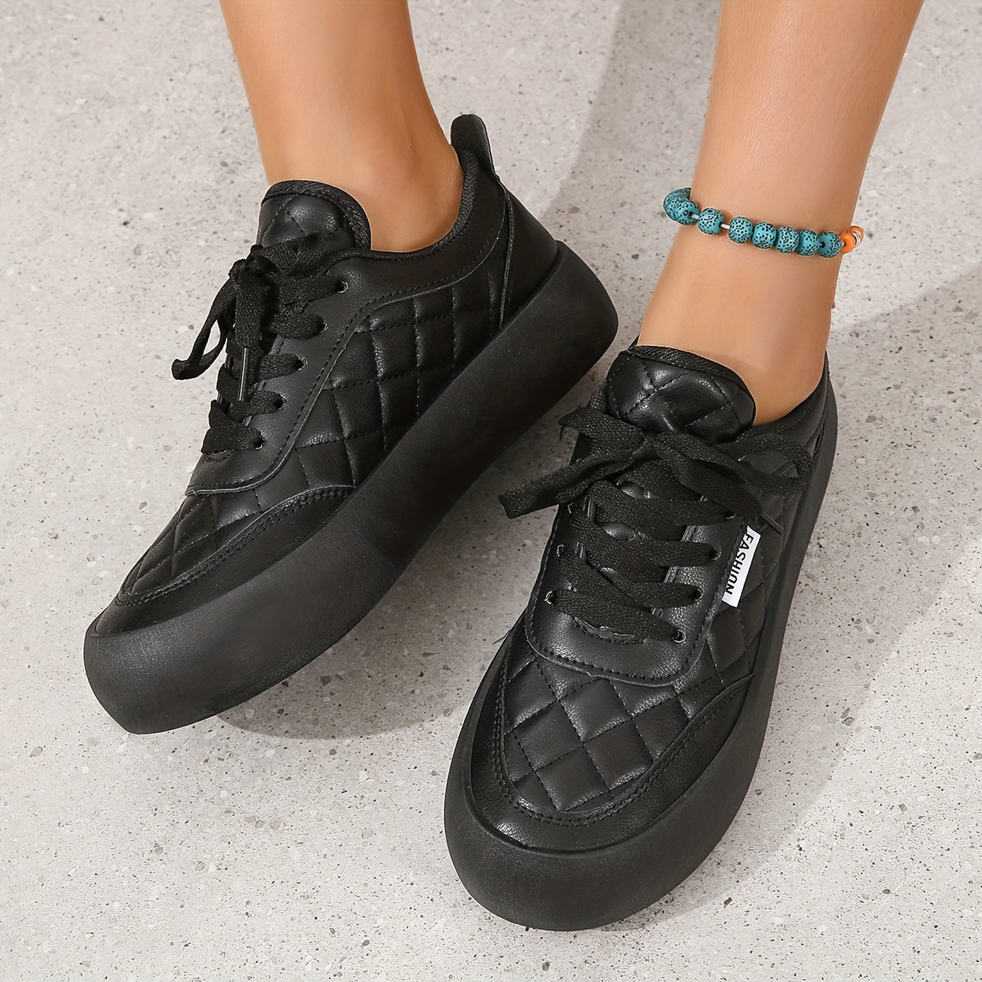 Women's Quilted Sneakers Lace Up Geometric Pattern Casual Shoes