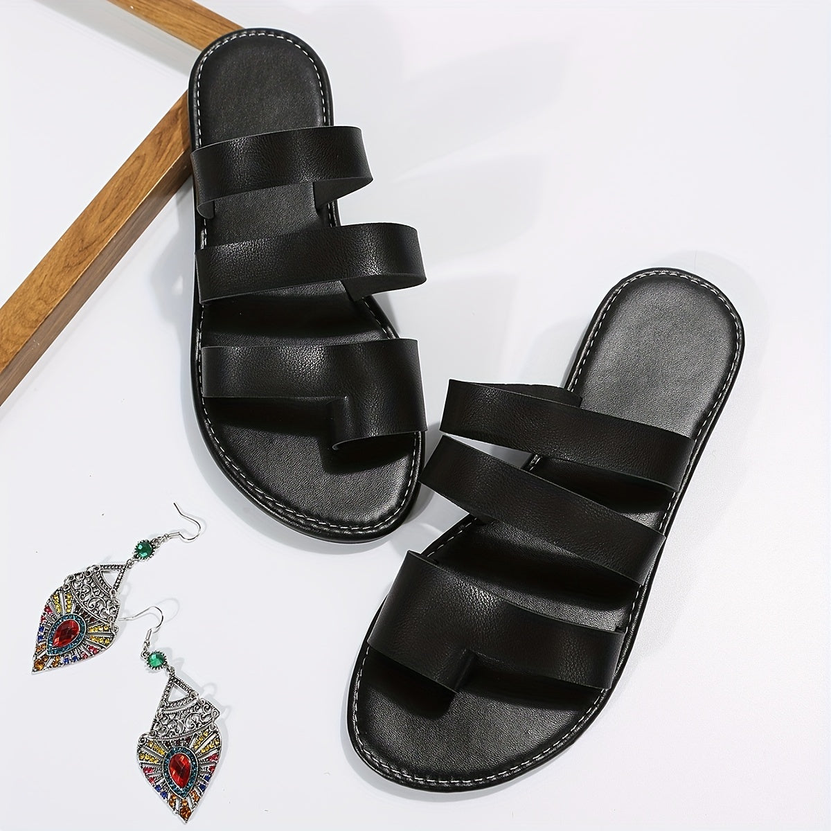 Waterproof Open toe Flat Sandals Women's Beach Shoes