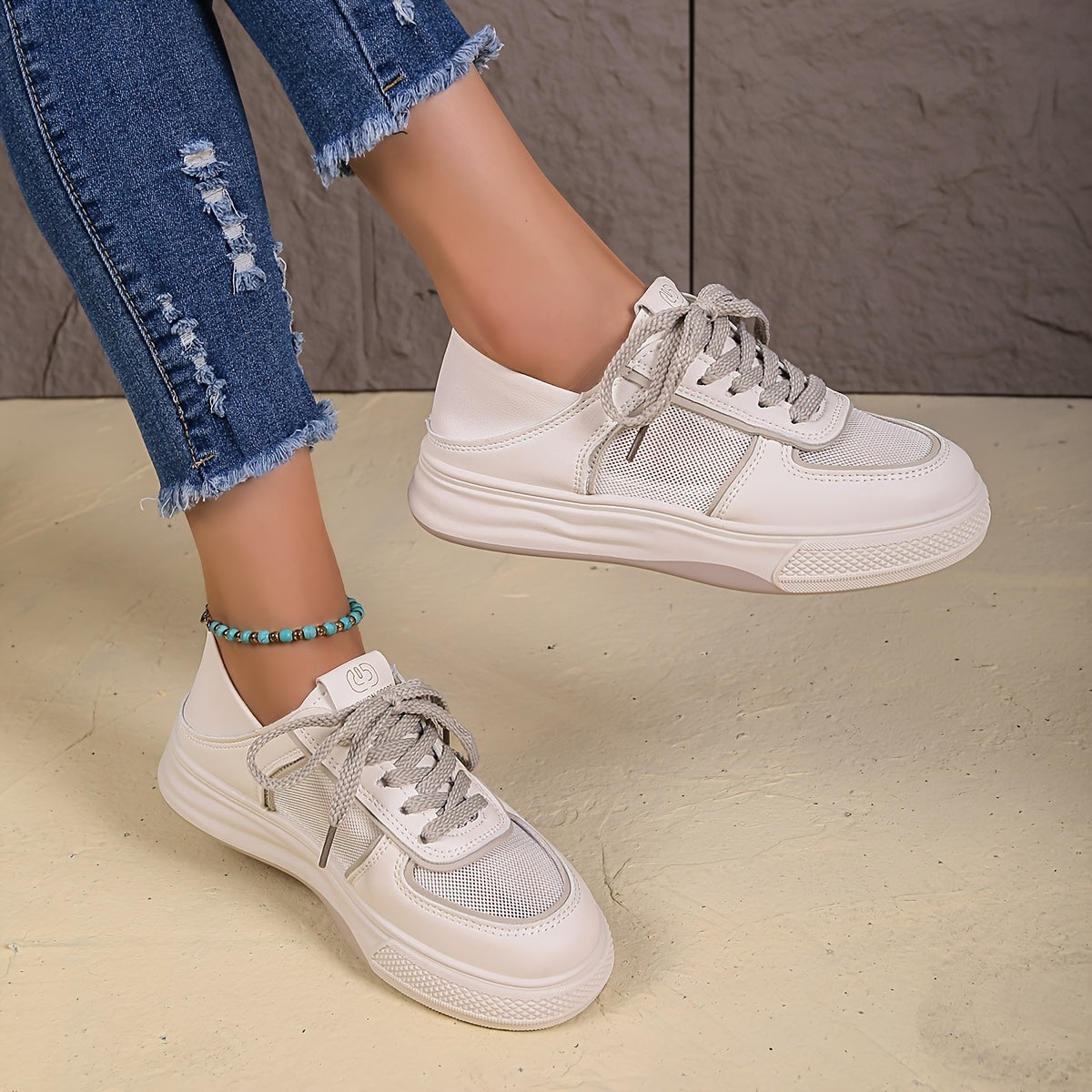 Women's Mesh Breathable Flat Shoes Outdoor Comfortable Shoes
