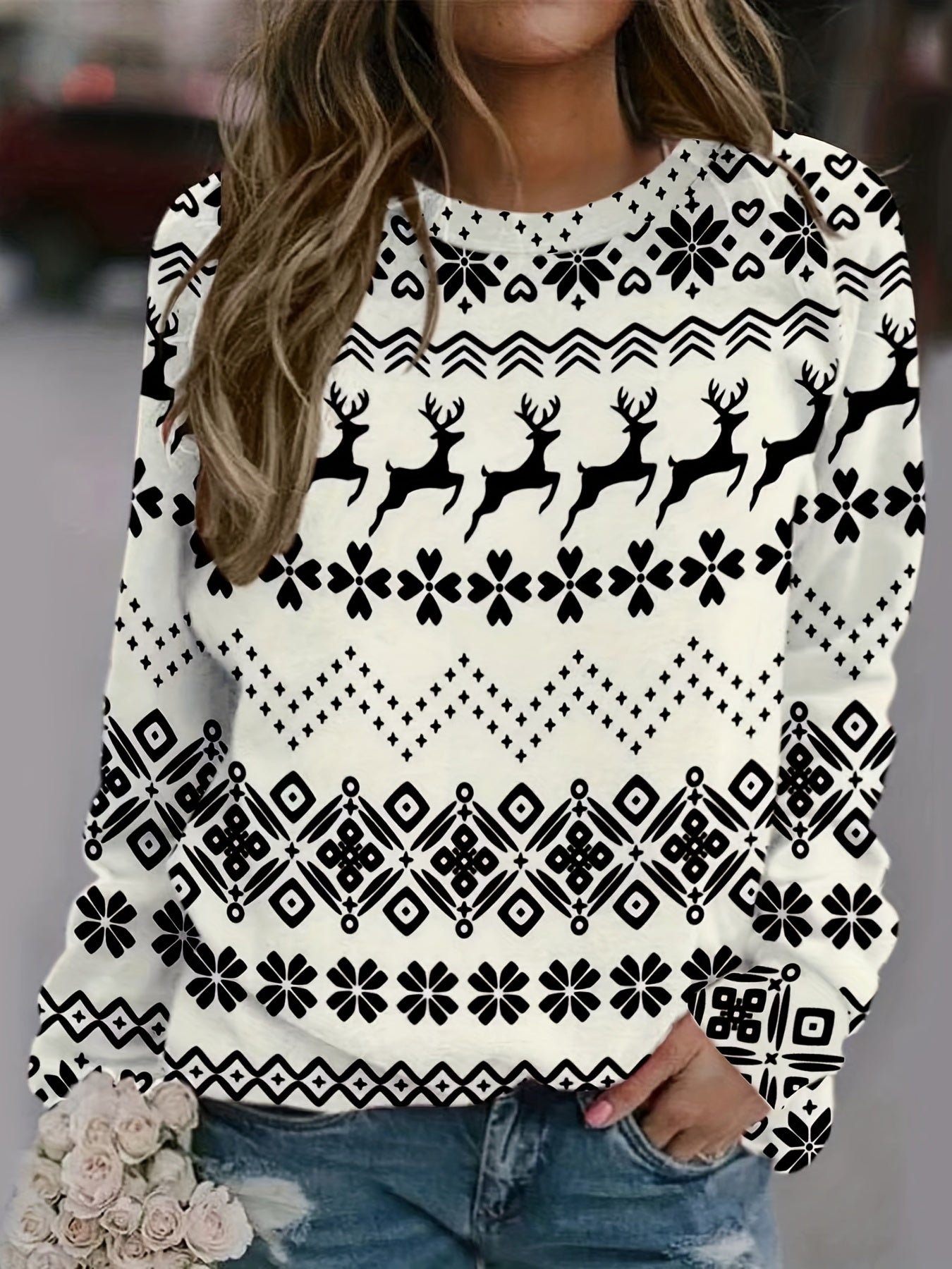 Christmas Sports Top Women's Plus Deer & Geo Print Pullover