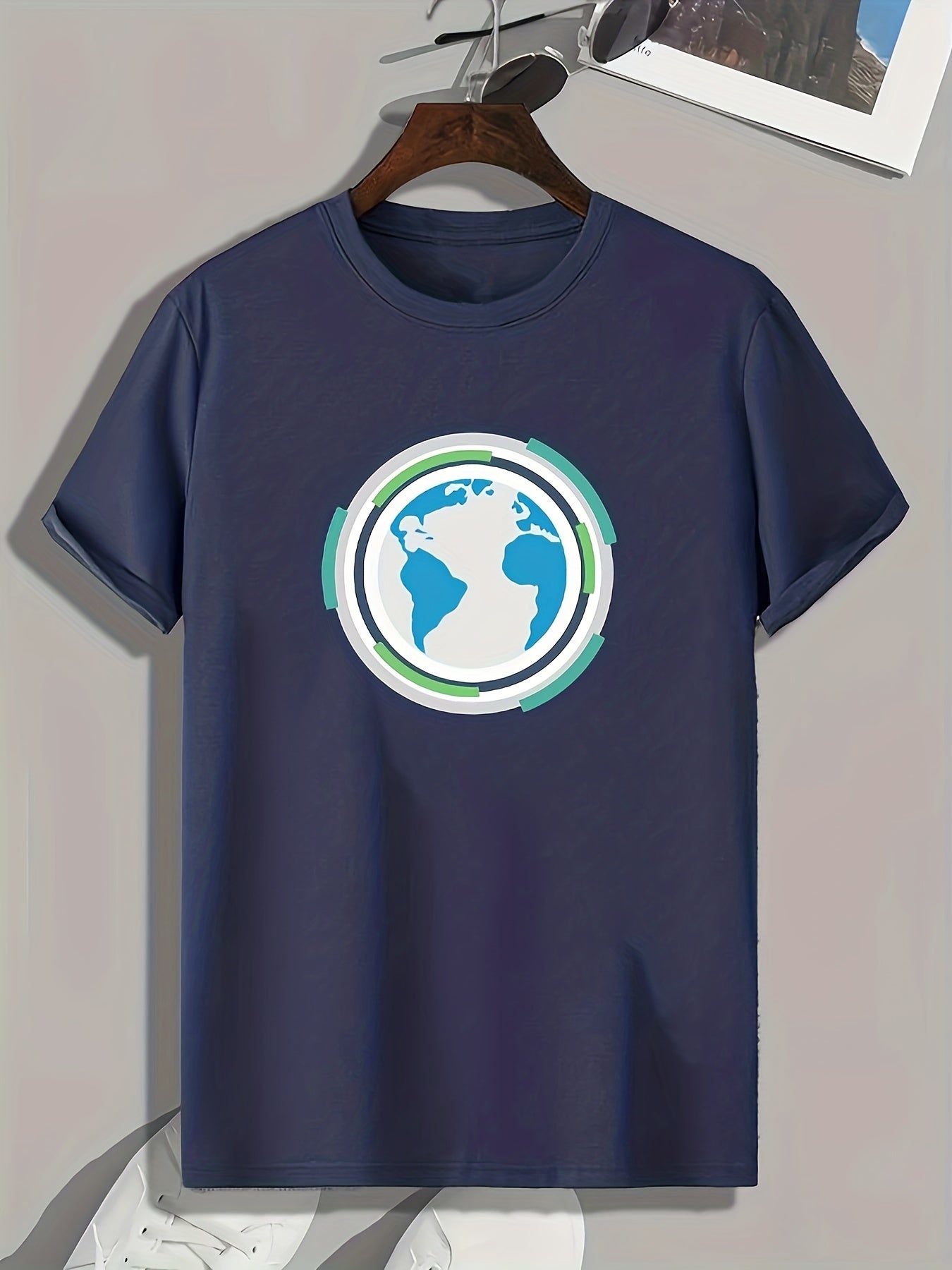 Earth Pattern Print Men's Sports T-shirt Fitness Activitie Tee