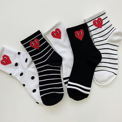 Heart Pattern Crew Socks Women's Stockings