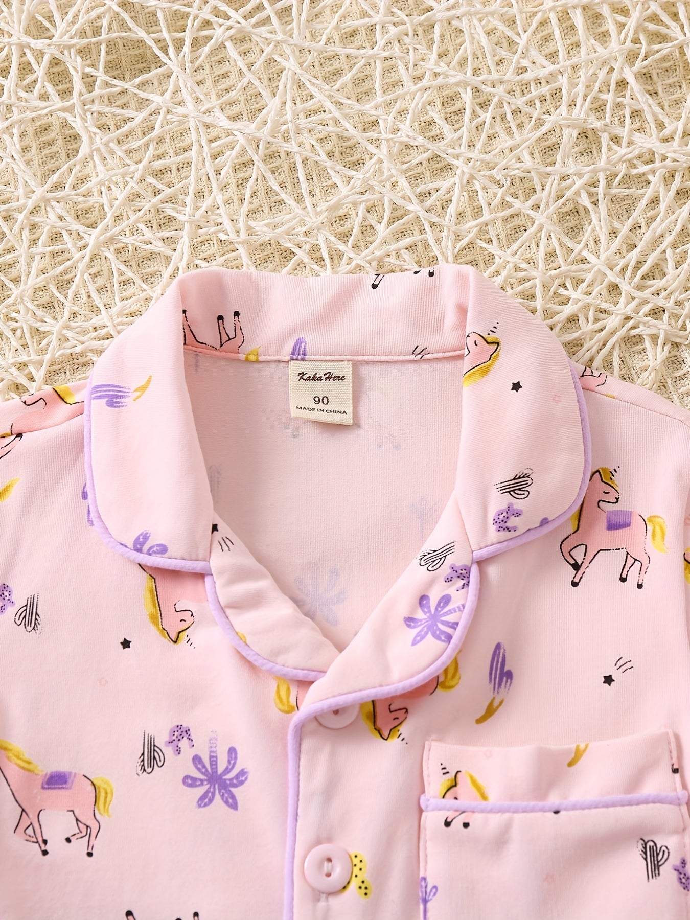 2pcs Girls Unicorn Pajama Set V-Neck Short Sleeve Top & Shorts