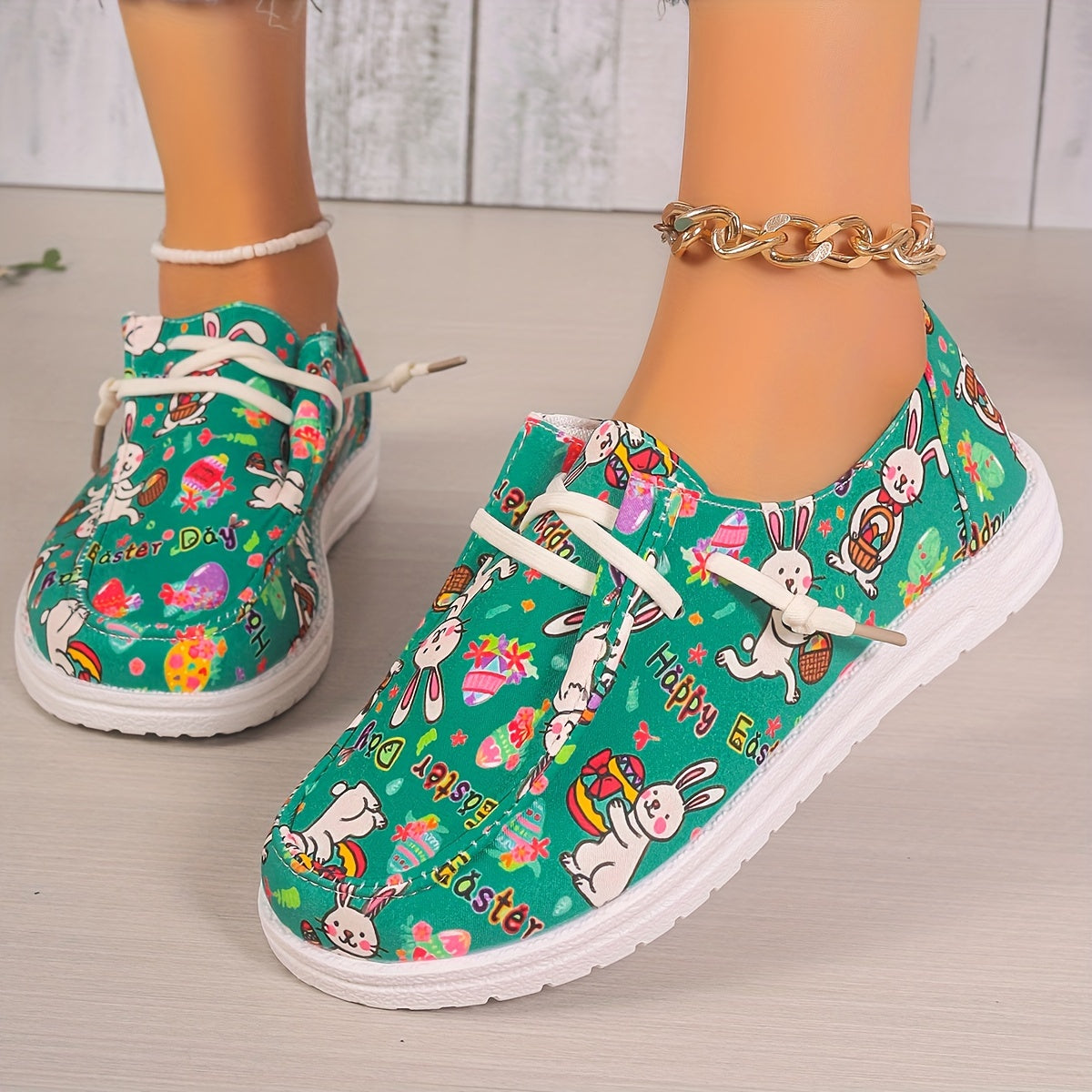 Women's Easter Eggs & Rabbit Lightweight Canvas Shoes Slip-on Walking Shoes