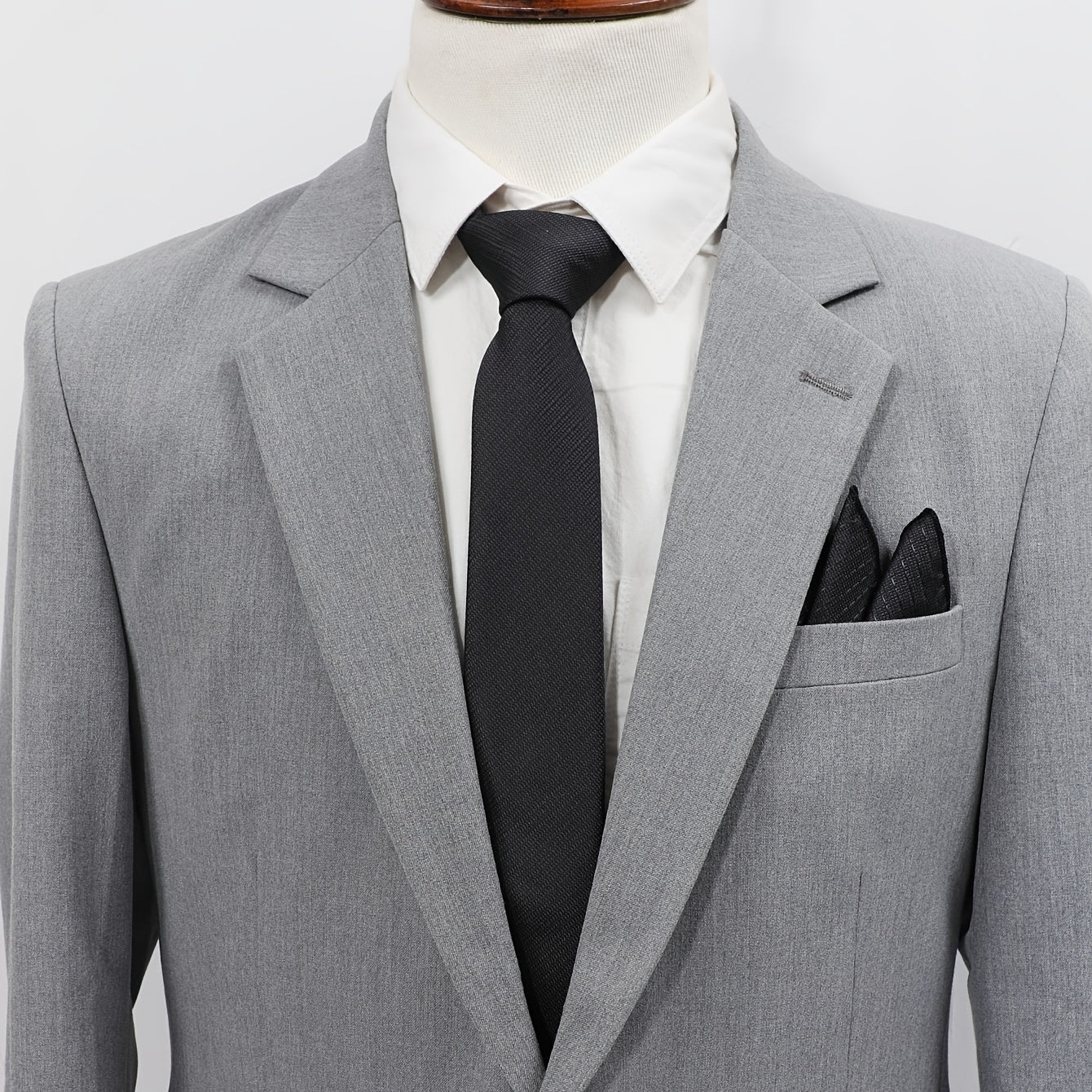 Casual Solid Tie Pocket Square Set