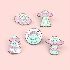 Cartoon Alien Spaceship Alloy Emblem Brooch for Women Girls