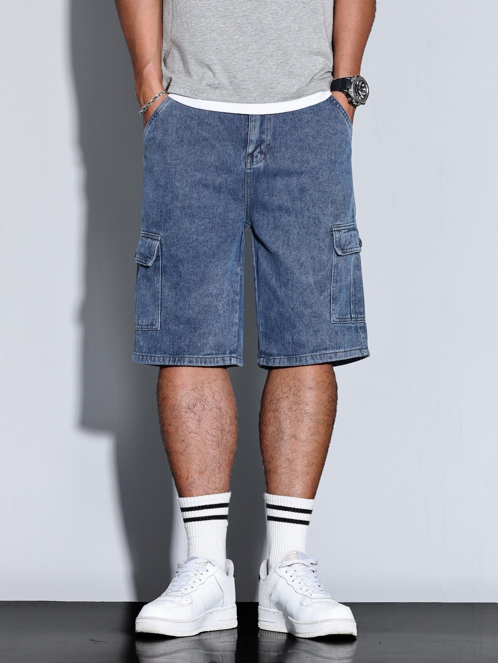 Men's Big Pockets Denim Shorts for Summer