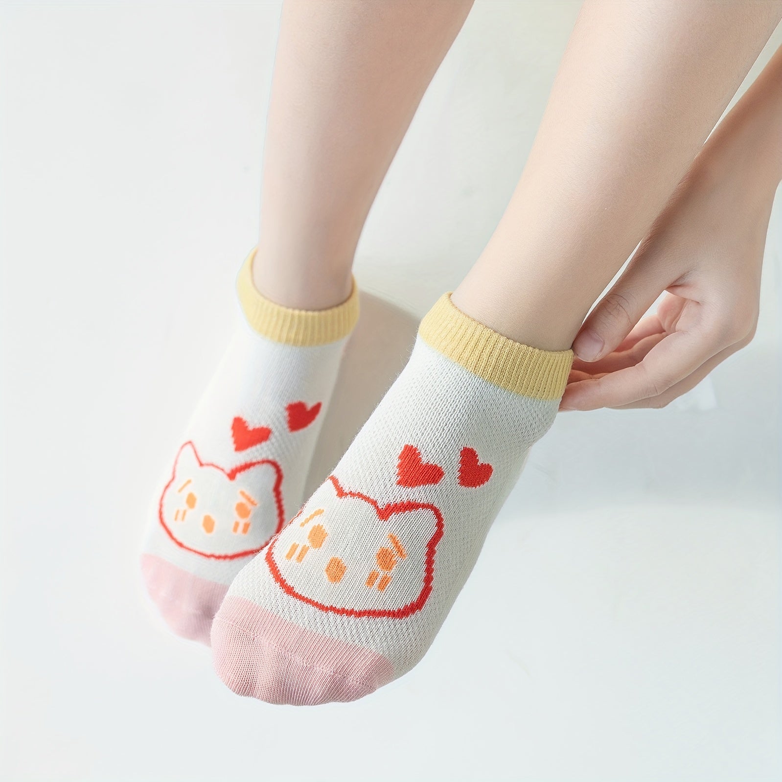Girls Casual Cartoon Ankle Socks - Comfortable Breathable Cotton Socks
