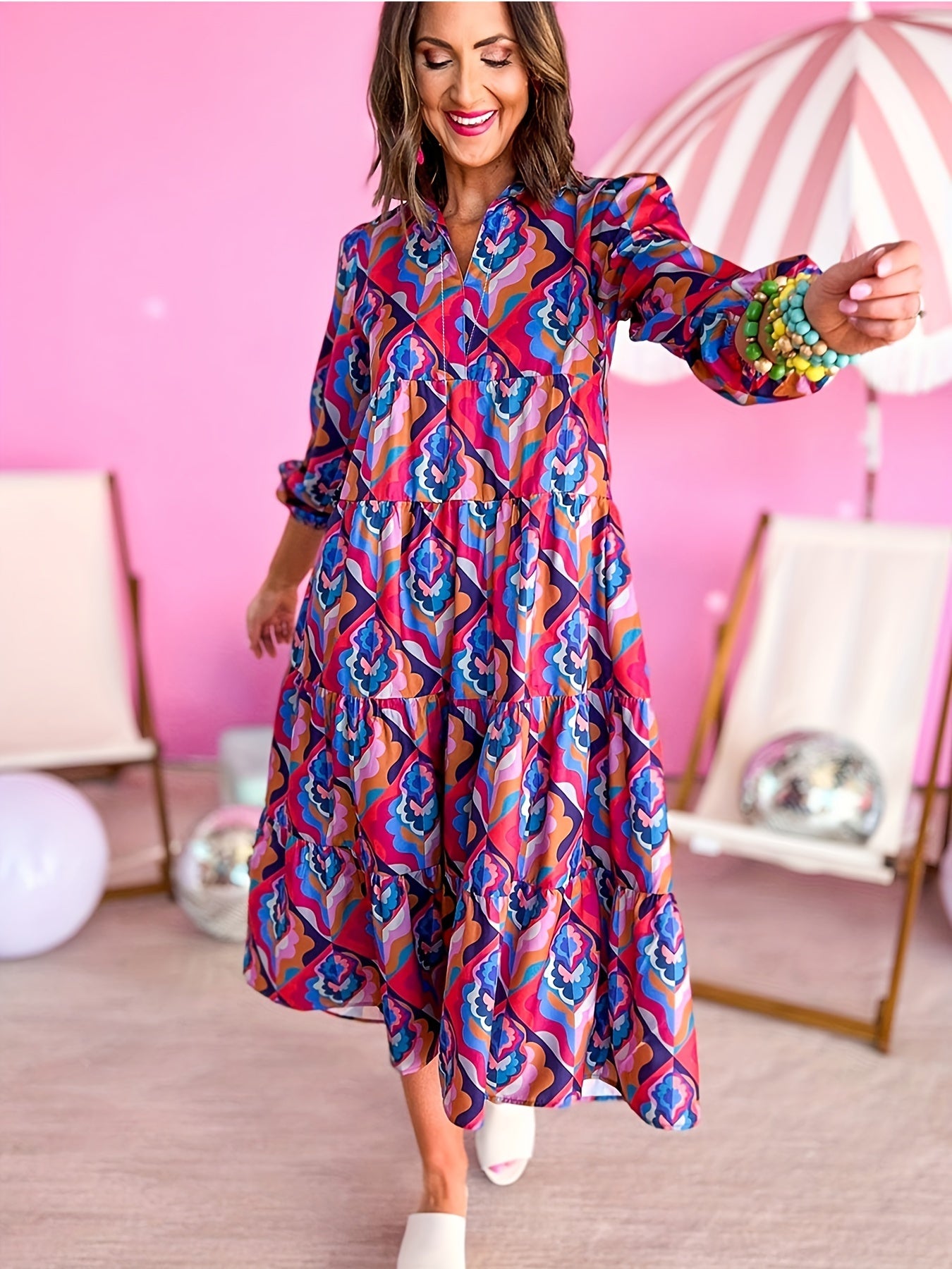 Women's Plus Geometric Print Long Sleeve V Neck Maxi Dress