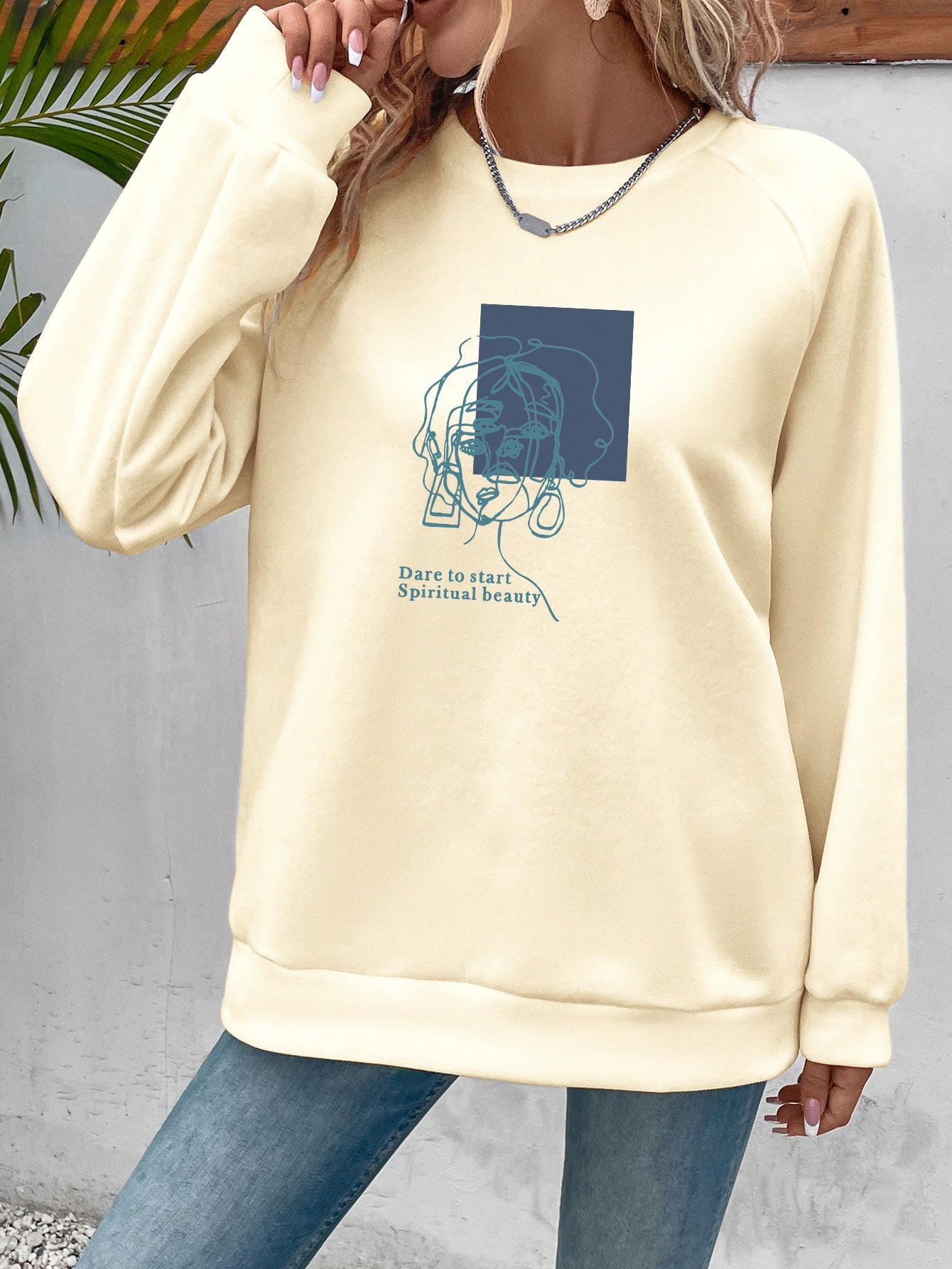 Graphic Print Sweatshirt Casual Long Sleeve Crew Neck for Spring/Fall