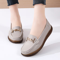 Women's Metal Decor Flat Loafers Soft Slip On Casual Walking Shoes