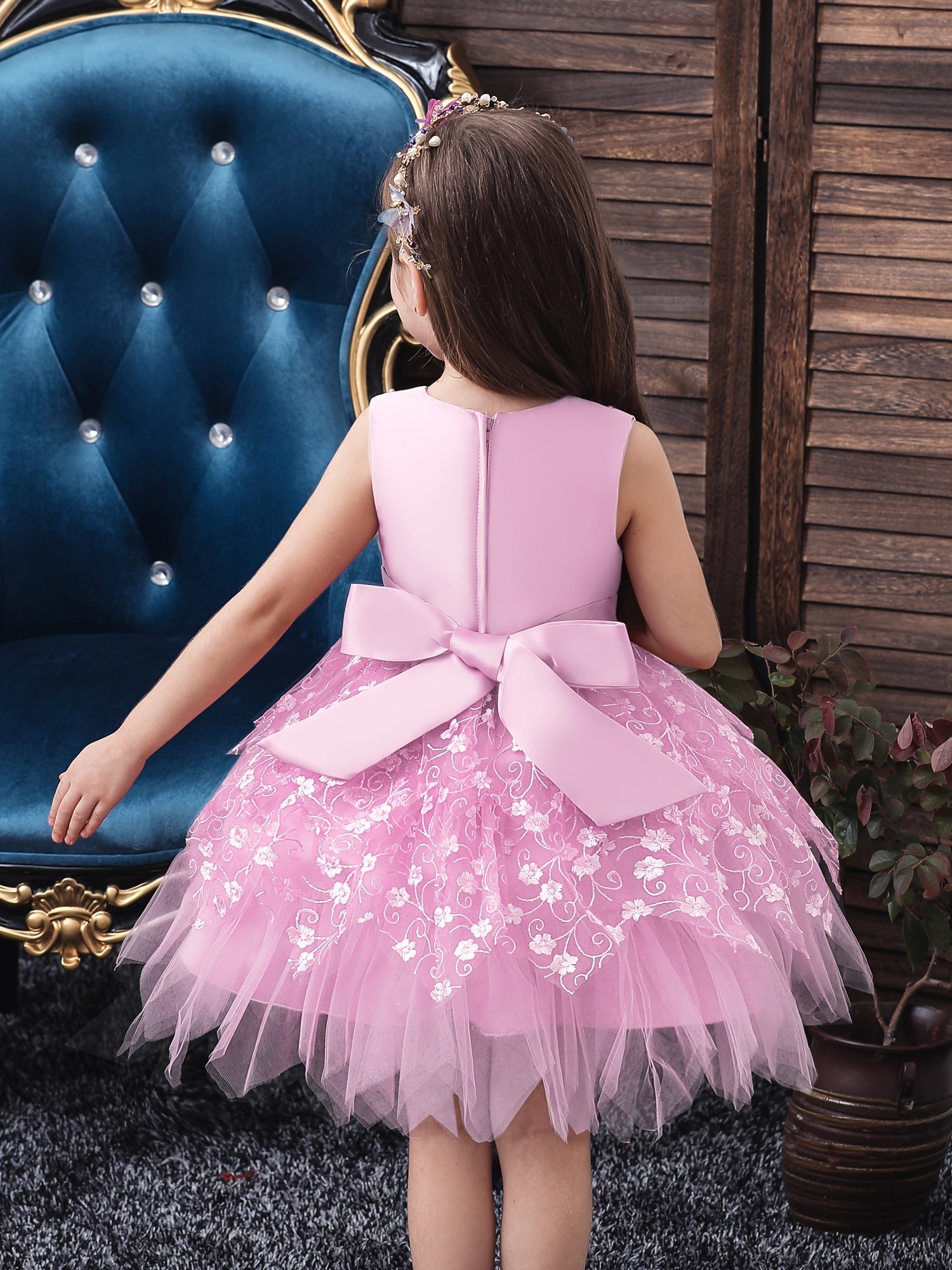 Girls Princess Dress Sleeveless Flower Embroidery Mesh Tutu Dress