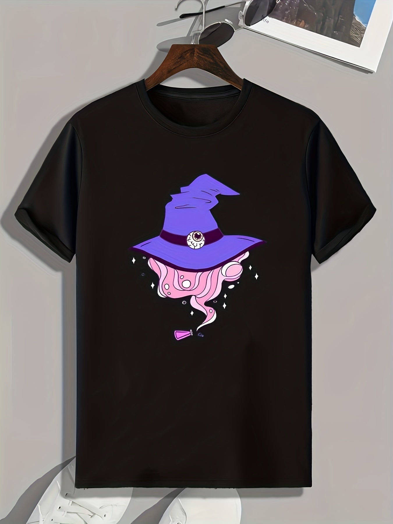 Witch Hat Print Men's Graphic T-shirt for Summer