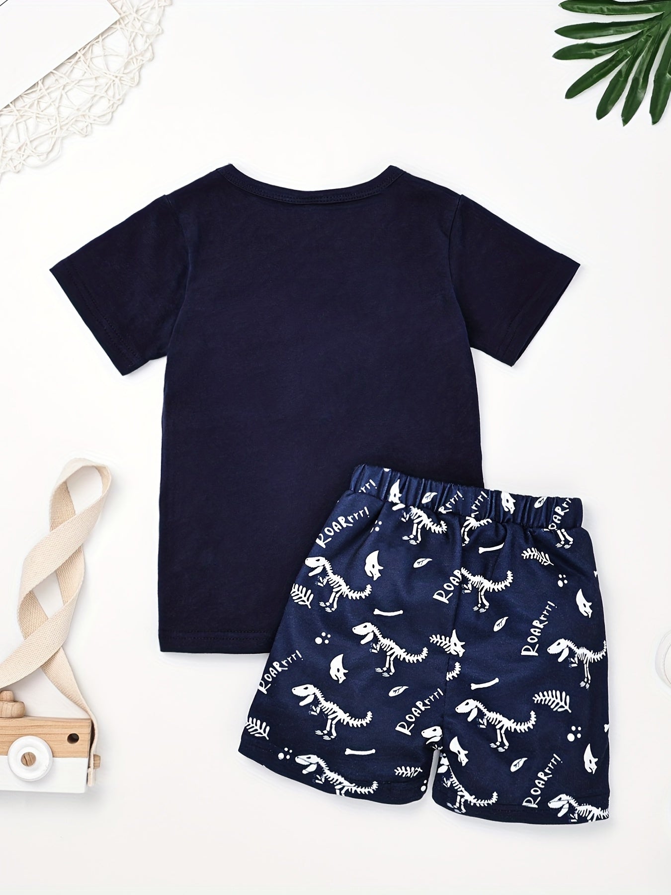 2pcs Baby Boys Dinosaur Skull T shirt & Shorts Set